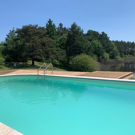 فندق Le Manoir De Pierre Levee, The Originals Collection Tournon-Saint-Martin المظهر الخارجي الصورة