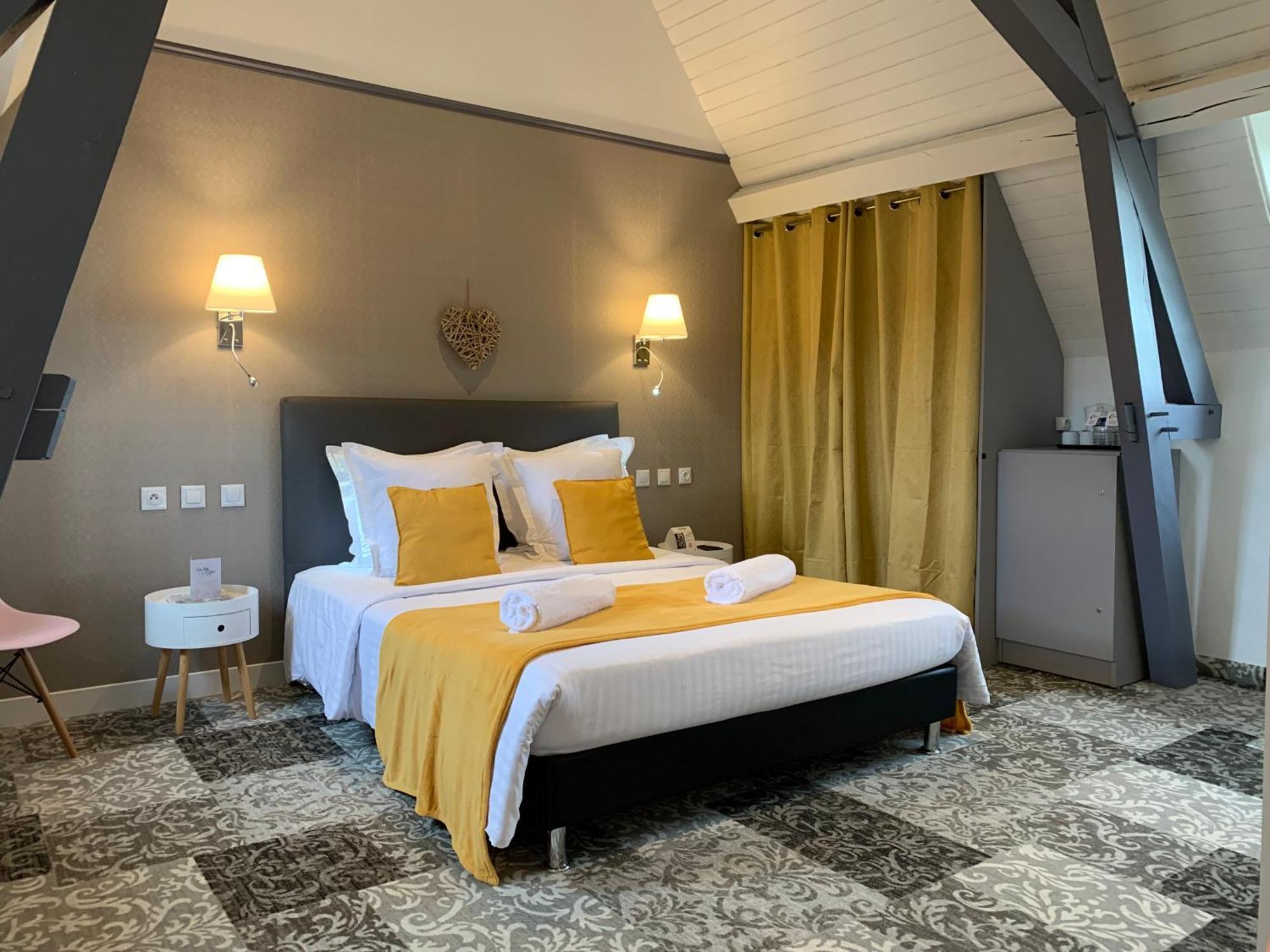 فندق Le Manoir De Pierre Levee, The Originals Collection Tournon-Saint-Martin المظهر الخارجي الصورة