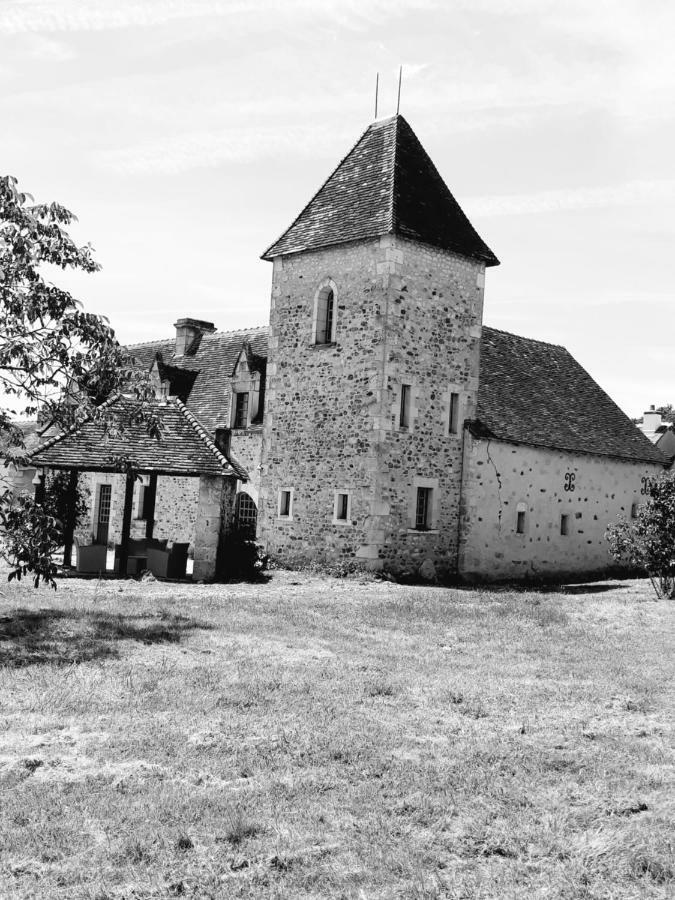 فندق Le Manoir De Pierre Levee, The Originals Collection Tournon-Saint-Martin المظهر الخارجي الصورة